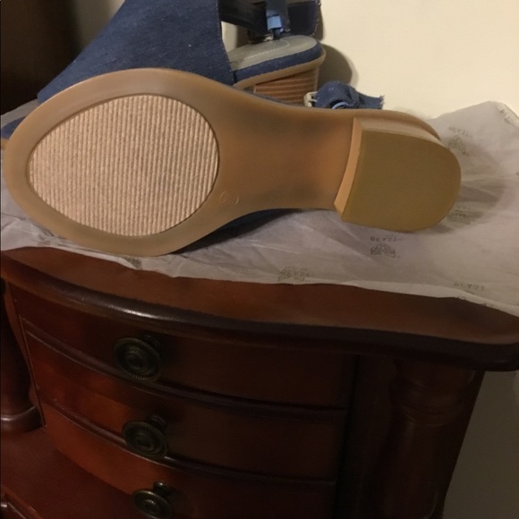 Demin Sandals - Picture 4 of 4